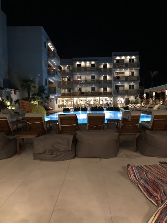 Pool Cook's Club Hersonissos