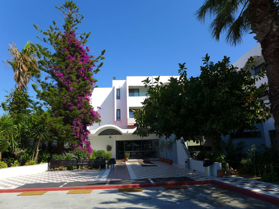 Hoteleingang Hotel Tigaki Beach