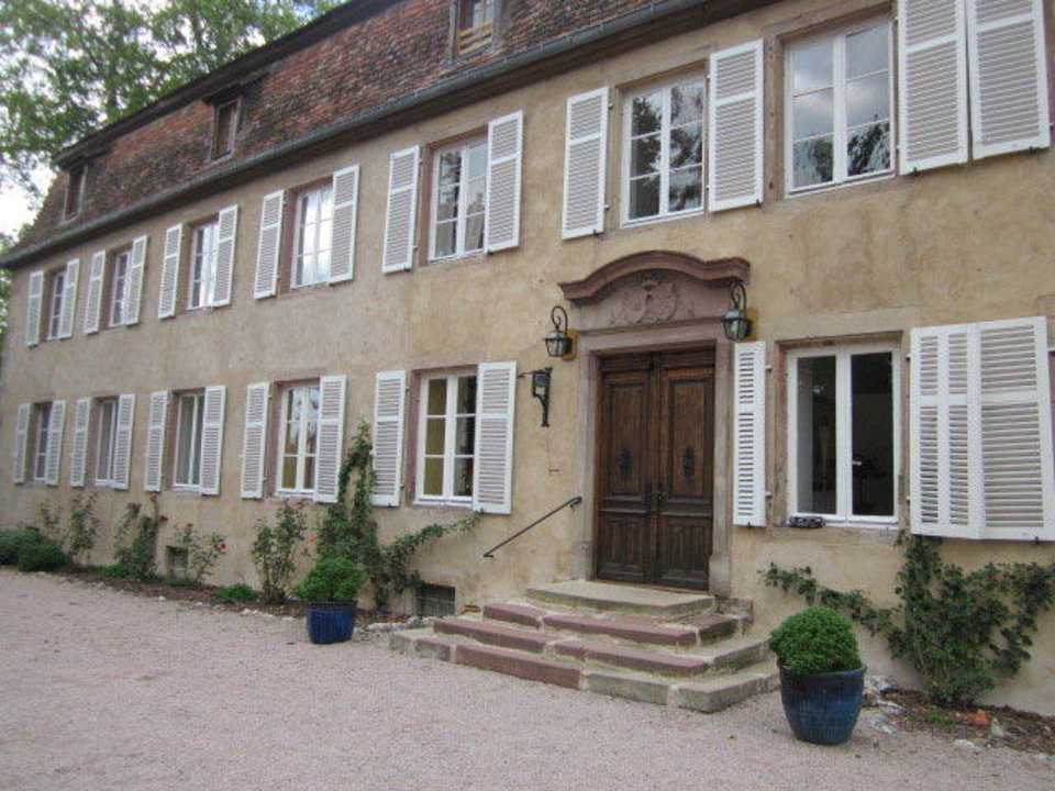 Vorderseite Hotel Château De Grunstein