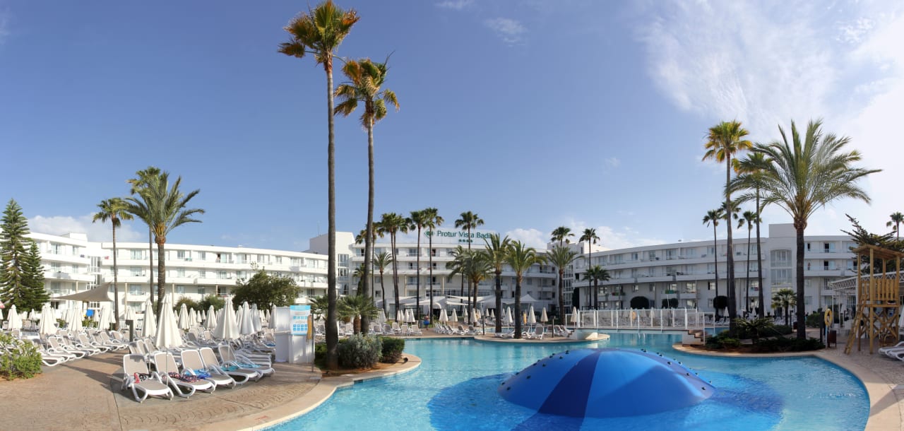 Pool Protur Vista Badia Aparthotel