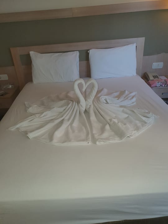 Zimmer Side Breeze Hotel