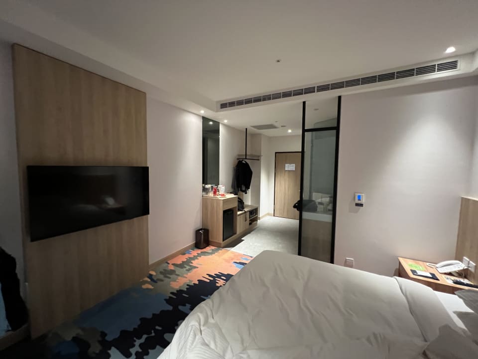 Zimmer Golden Tulip Hotel Taichung