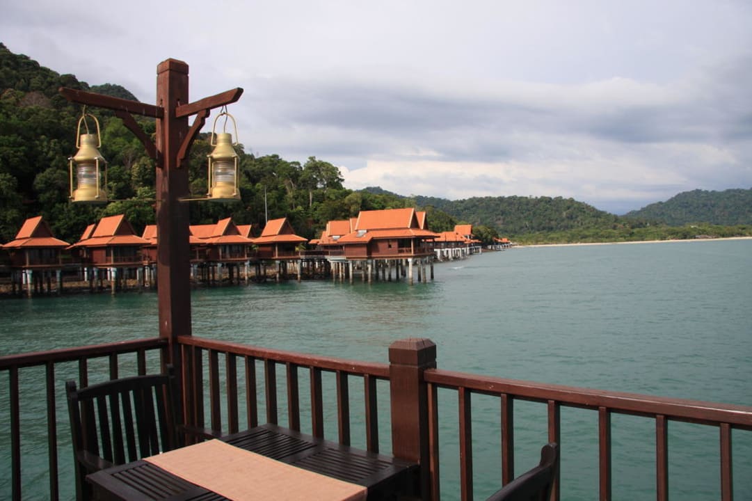 Blick vom Thai auf das Meer Berjaya Langkawi Resort