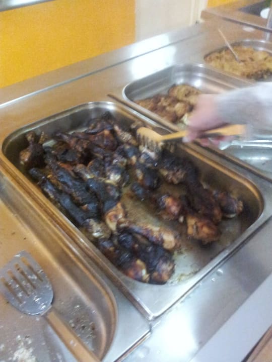 Das angepriesene frische essen  Hotel Triton