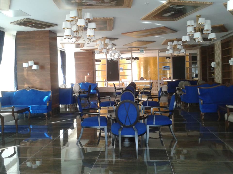 Library corner Azura Deluxe Resort & Spa Hotel