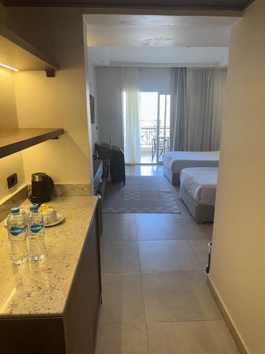 Zimmer Imperial Shams Abu Soma