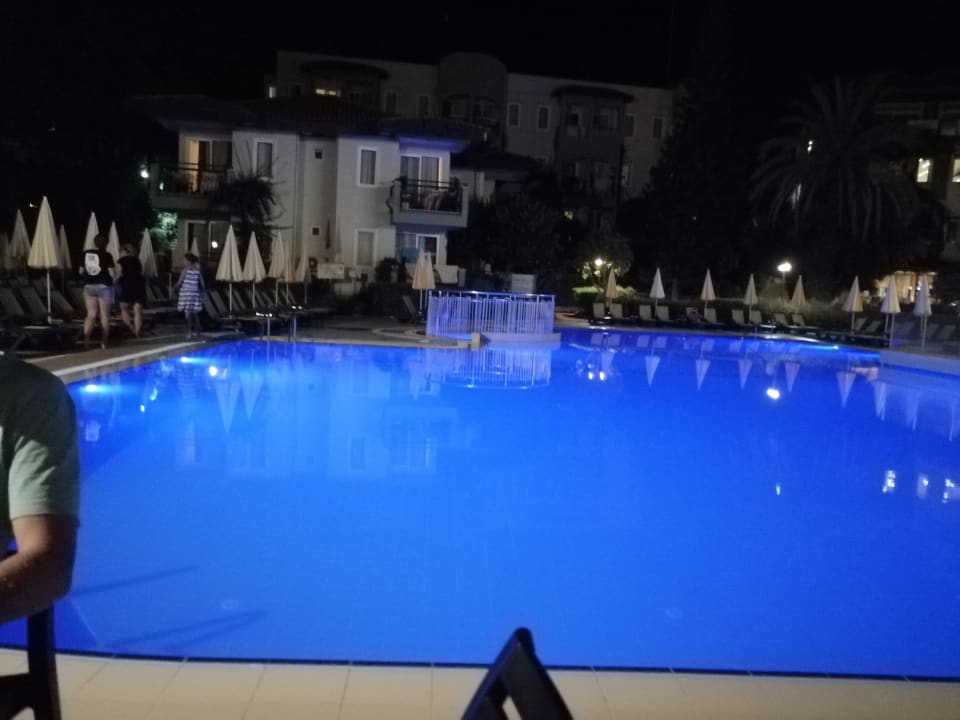 Pool Hotel Gardenia Beach