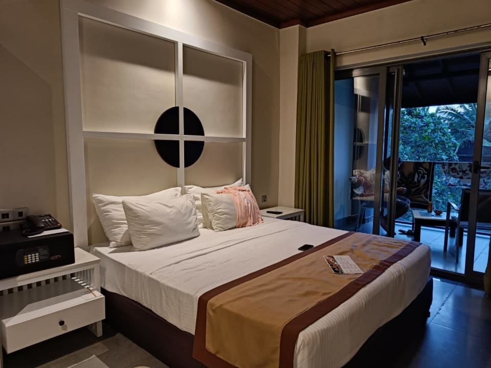 Zimmer Earl’s Reef Beruwala