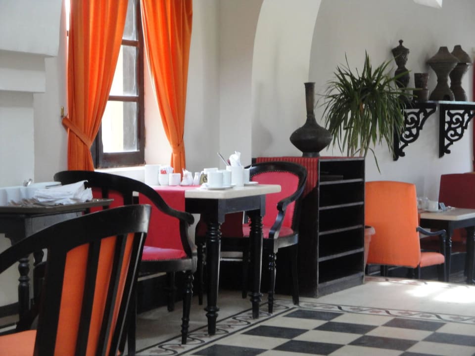 Gedeckter Frühstückstisch,freundliches Personal  Dawar El Omda - Adults only  (Im Umbau/Renovierung)