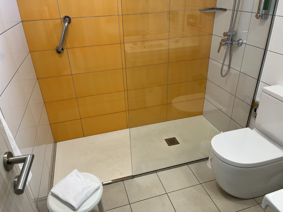 Zimmer Bull Escorial & Spa