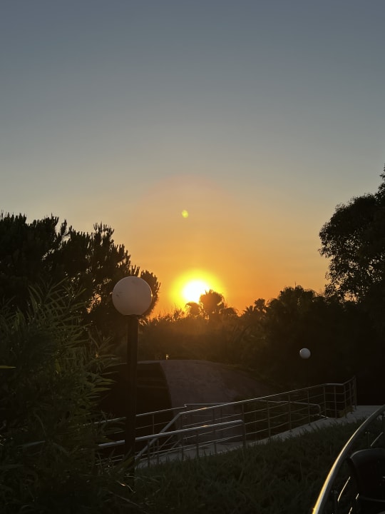 Außenansicht Sunrise Resort Hotel