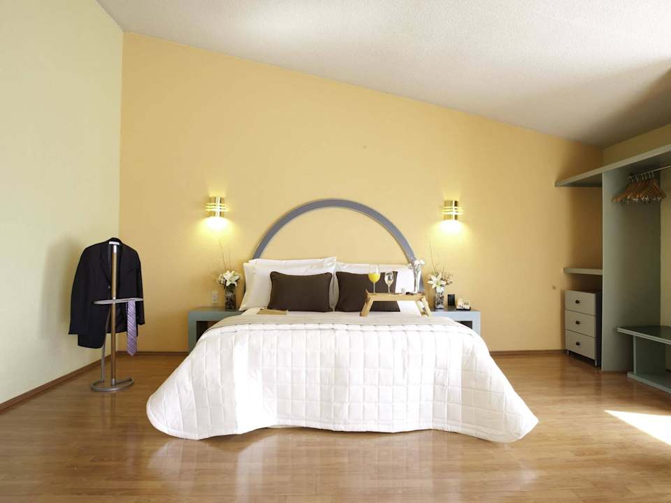 Habitación suite Mision Express Aguascalientes Zona Norte