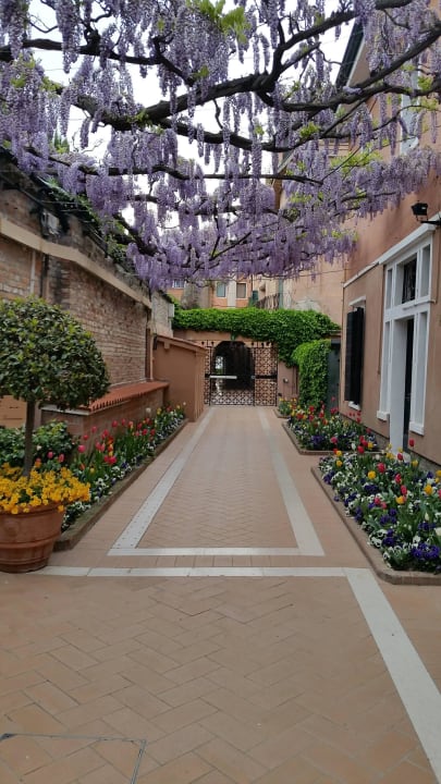 Gang zum Restaurant Chips Cipriani, A Belmond Hotel, Venice
