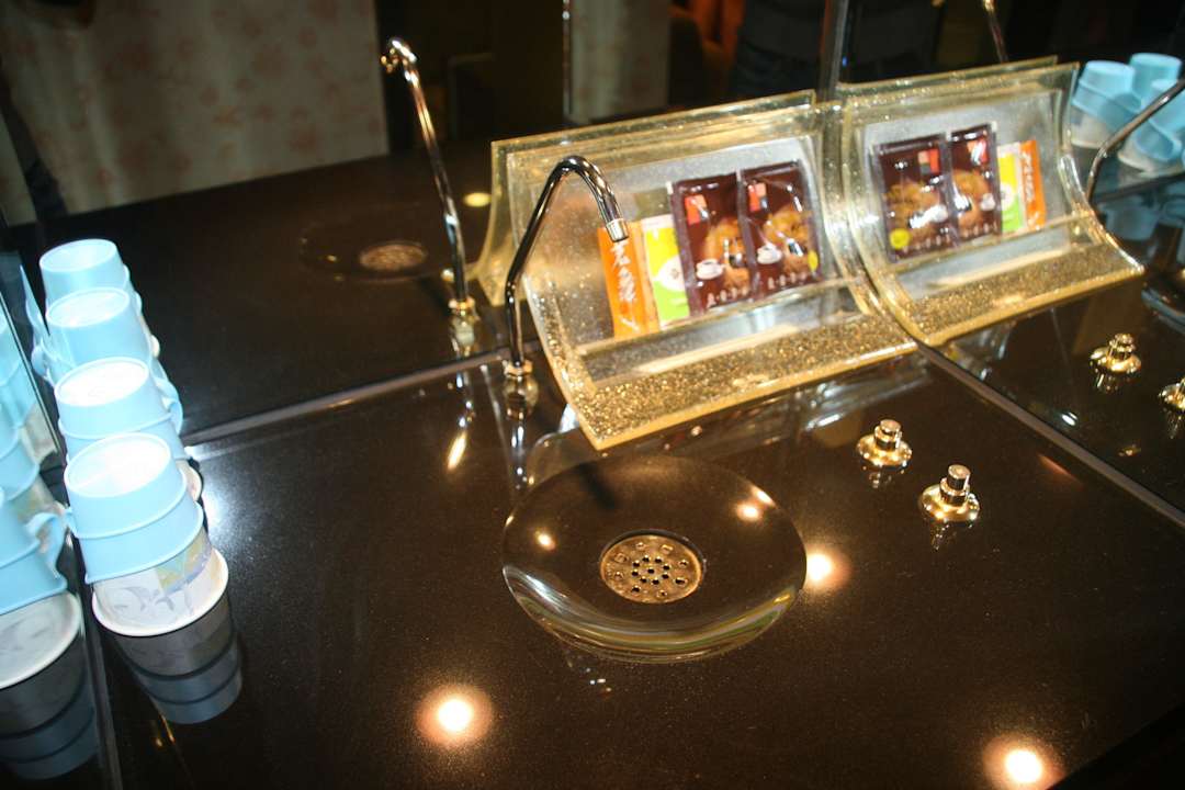 Wasserspender (kalt und warm) Hotel Duo Romance