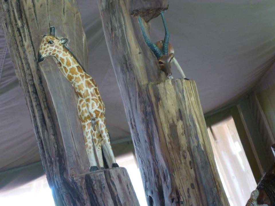 Am Bett auch hier Liebe zum Detail Royal Mara Safari Lodge