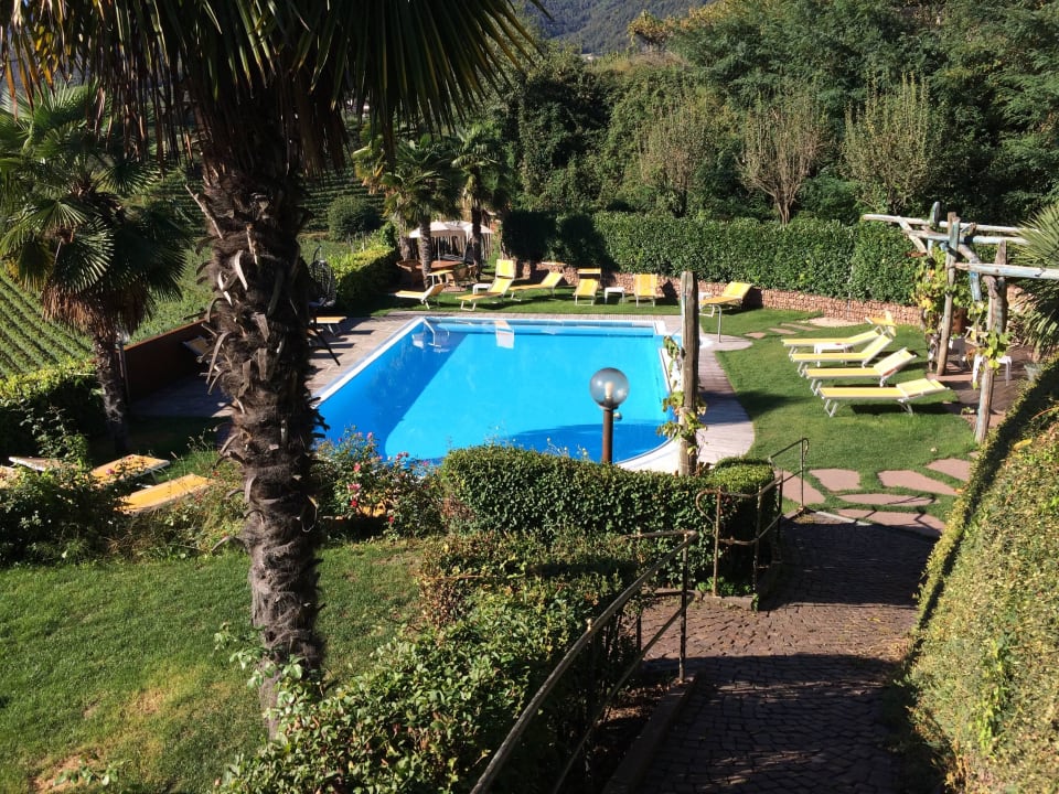  Poolbereich Hotel Weinberg Appiano Sulla Strada Del Vino Eppan An 