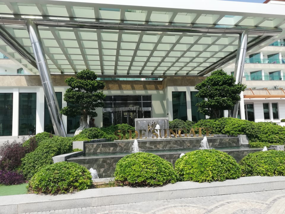 Lobby Side Sunport Hotel & Spa