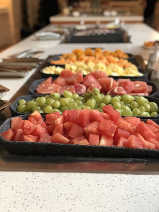 Gastro Sandals Royal Bahamian