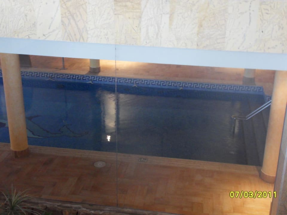 Beheizter Innenpool Prinsotel La Dorada