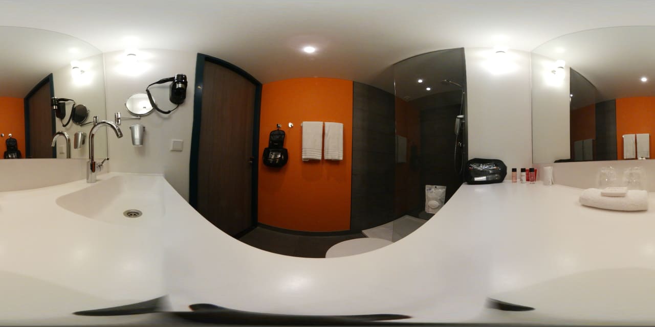 Zimmer Leonardo Hotel Amsterdam Rembrandtpark