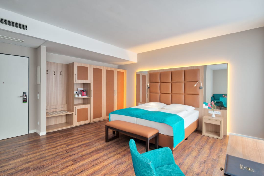 Zimmer Hollywood Media Hotel