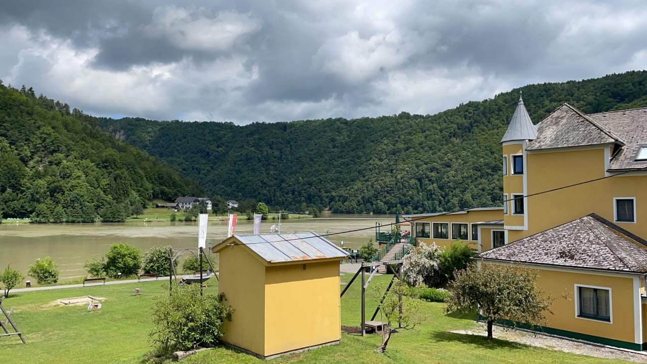 Ausblick Riverresort Donauschlinge