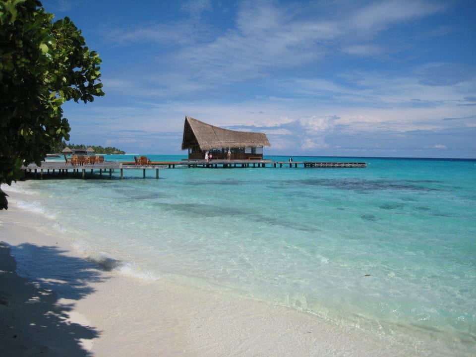 türkises Wasser Kuramathi Maldives