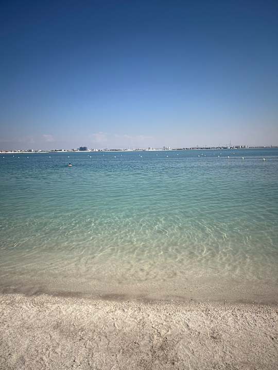 Strand Hampton by Hilton Marjan Island