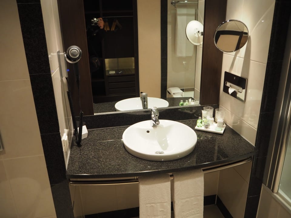 Zimmer NH Danube City