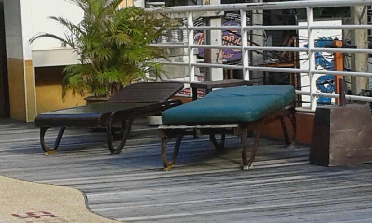 Pool Hotel Eastiny Plaza