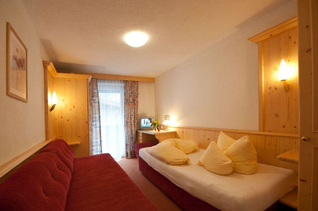 Einbettzimmer "Classic" Hotel Zum Hirschen