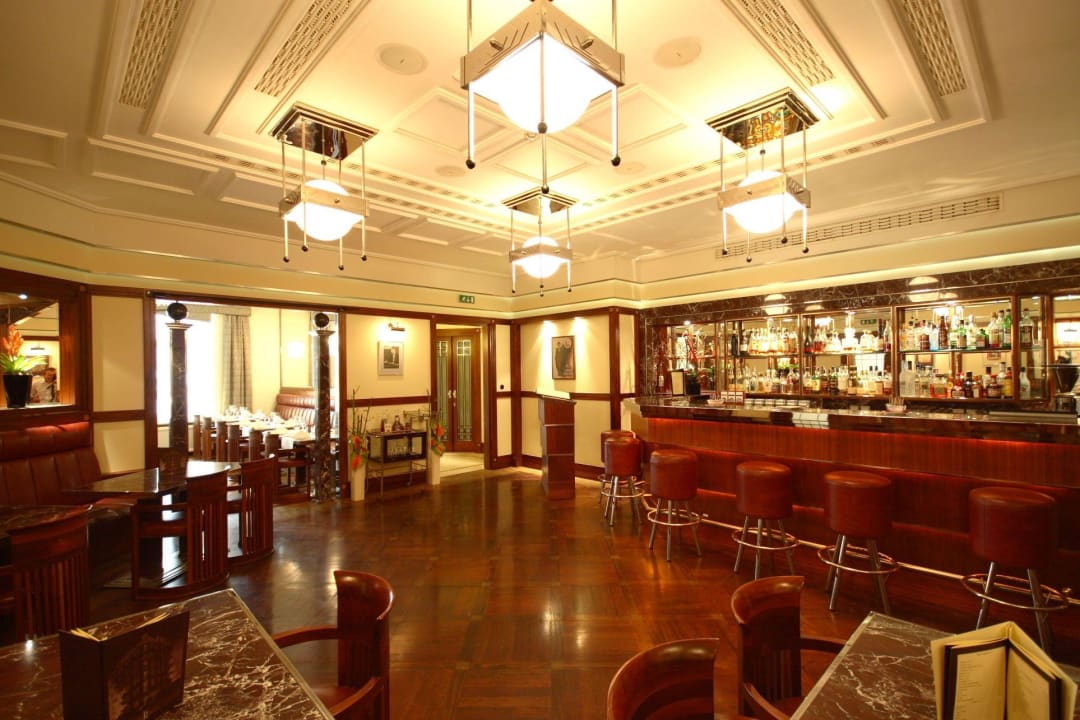 Bar w Hotelu Rialto Hotel Rialto