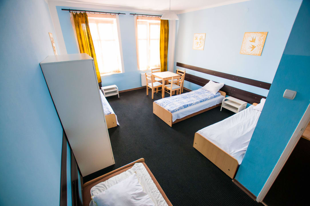 Quad Red Carpet Hostel