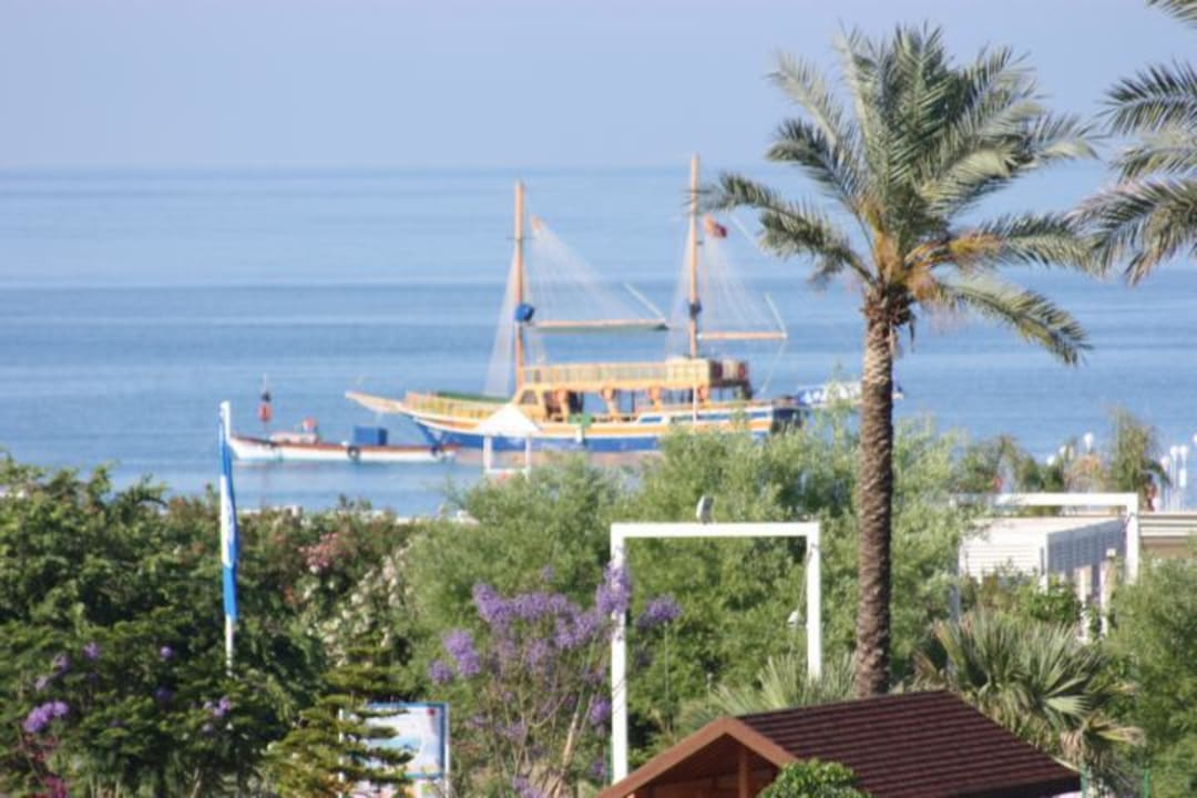 Boot Sunis Elita Beach Resort & Spa