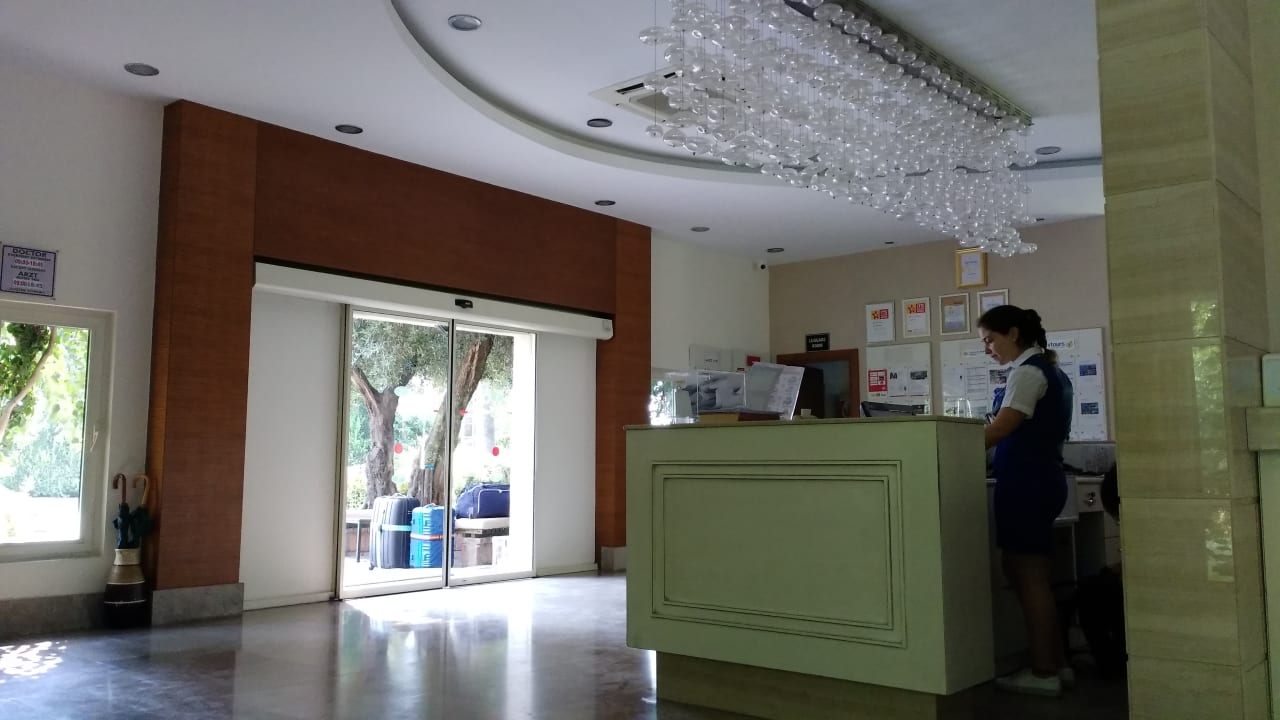 Lobby Can Garden Beach