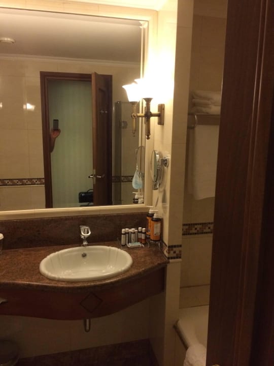 Badezimmer Hotel Electra Palace
