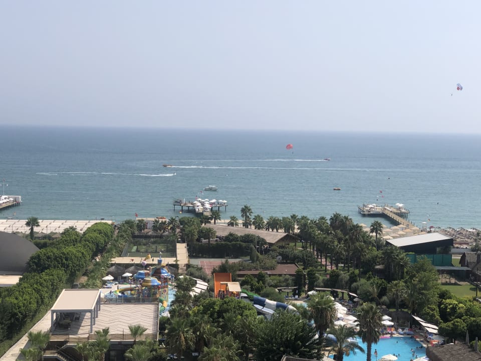 Ausblick Saturn Palace Resort Hotel