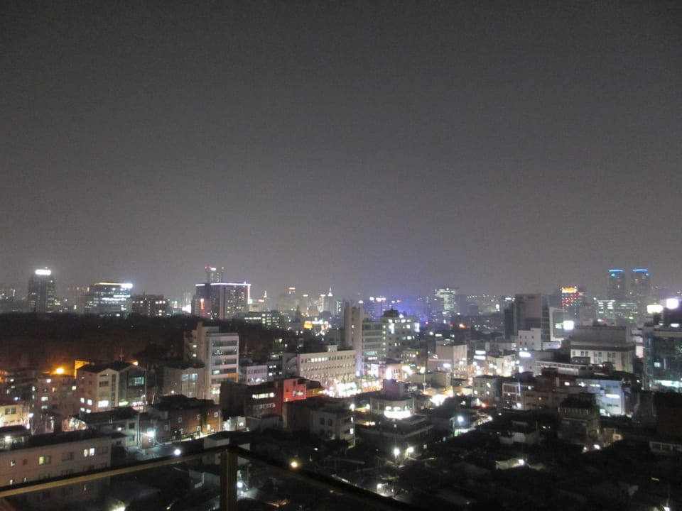 Ausblick von der Dachterrasse Hotel Ibis Ambassador Insadong