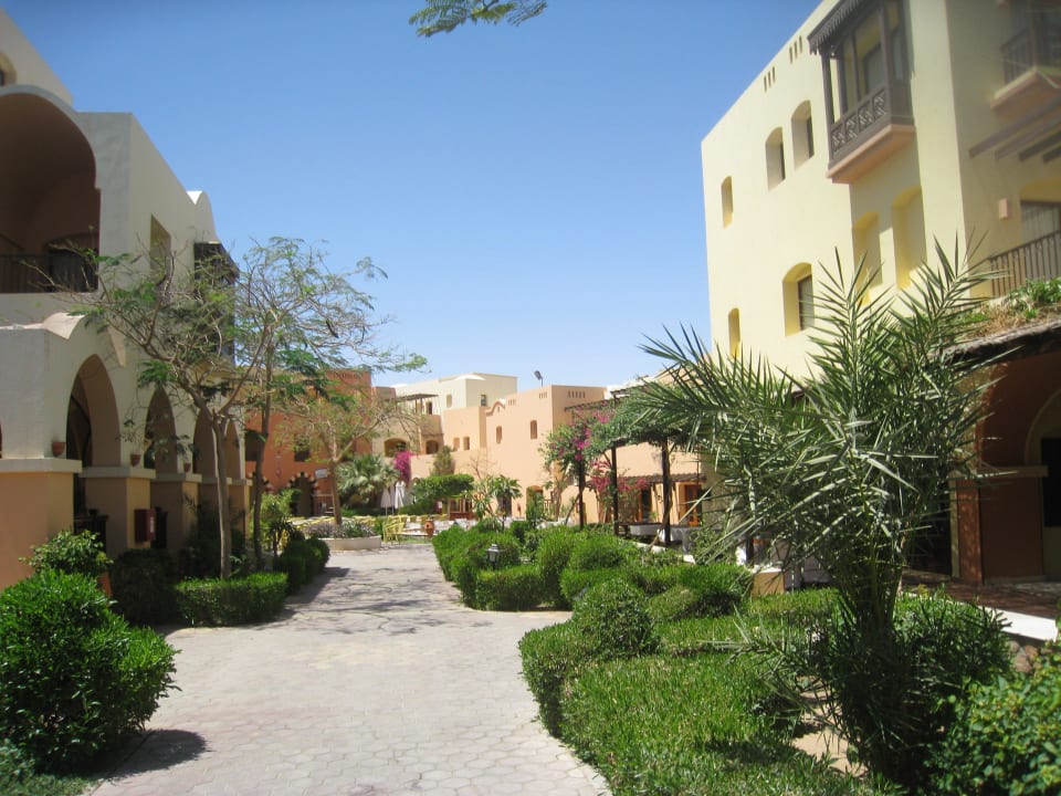 Внутри отеля Jaz Makadi Saraya Resort