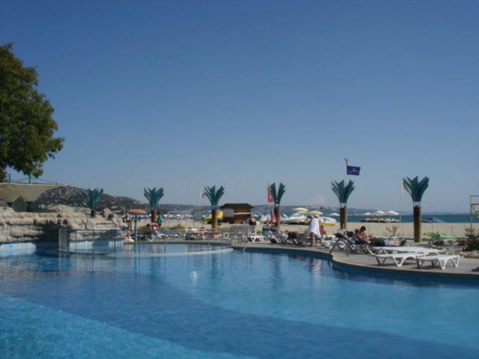 Poolanlage Hotel Borjana