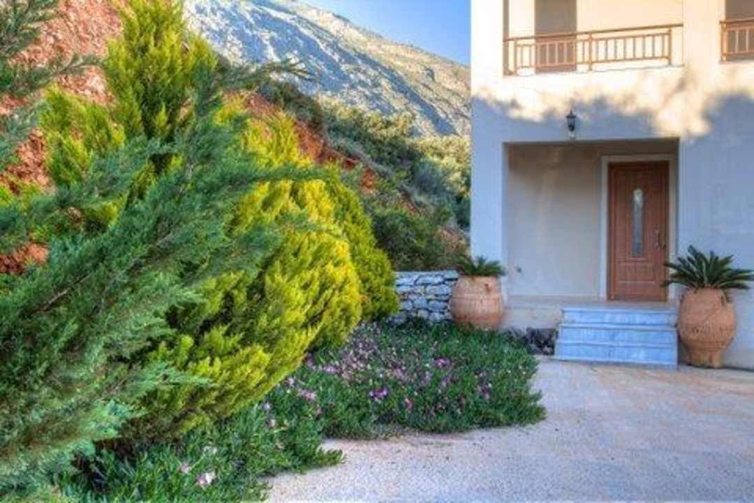 Villa Entrance Villas Panagia