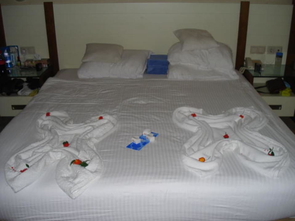 Liebevoll geschmückte Betten Megasaray Club Belek