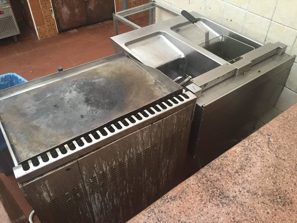 Hinter den Kulissen der Beachbar (Guten Appetit) Stella Beach Resort & Spa Makadi Bay