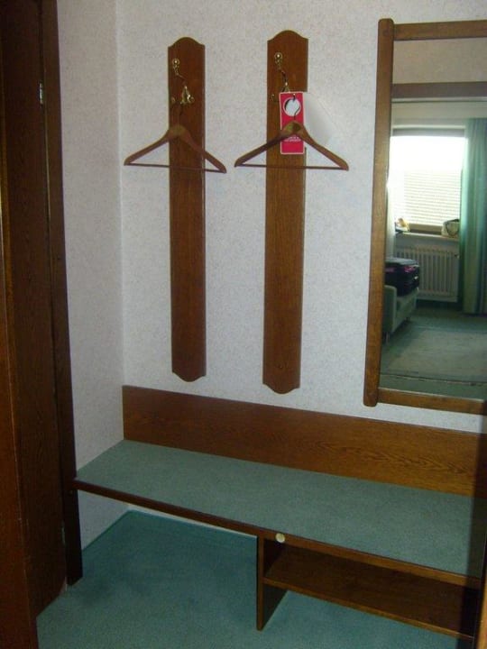 Garderobe eines 4 Sterne Hotels Hotel Mayer