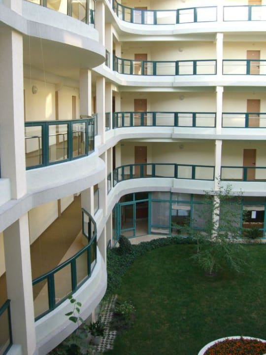 Innenhof 3 DAS Club Hotel Sunny Beach