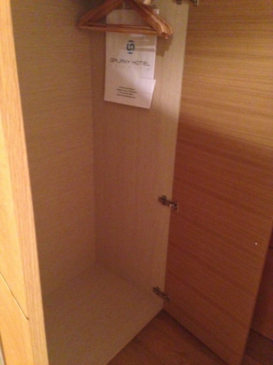 Schrank Galaxy Hotel Iraklion