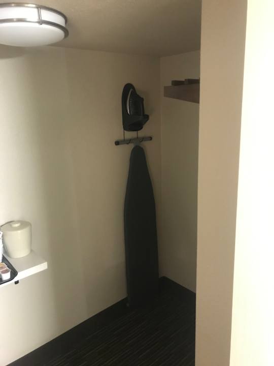 Zimmer Days Inn by Wyndham Yosemite Area