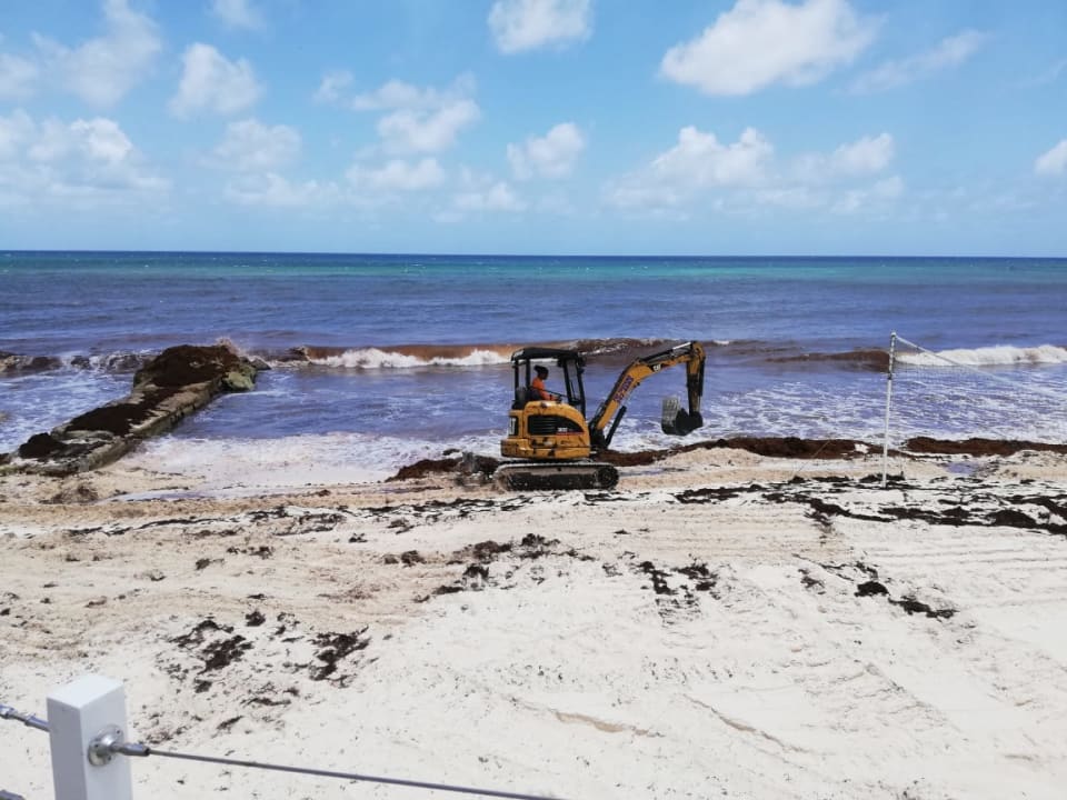 Strand Sea Breeze Beach House - All Inclusive