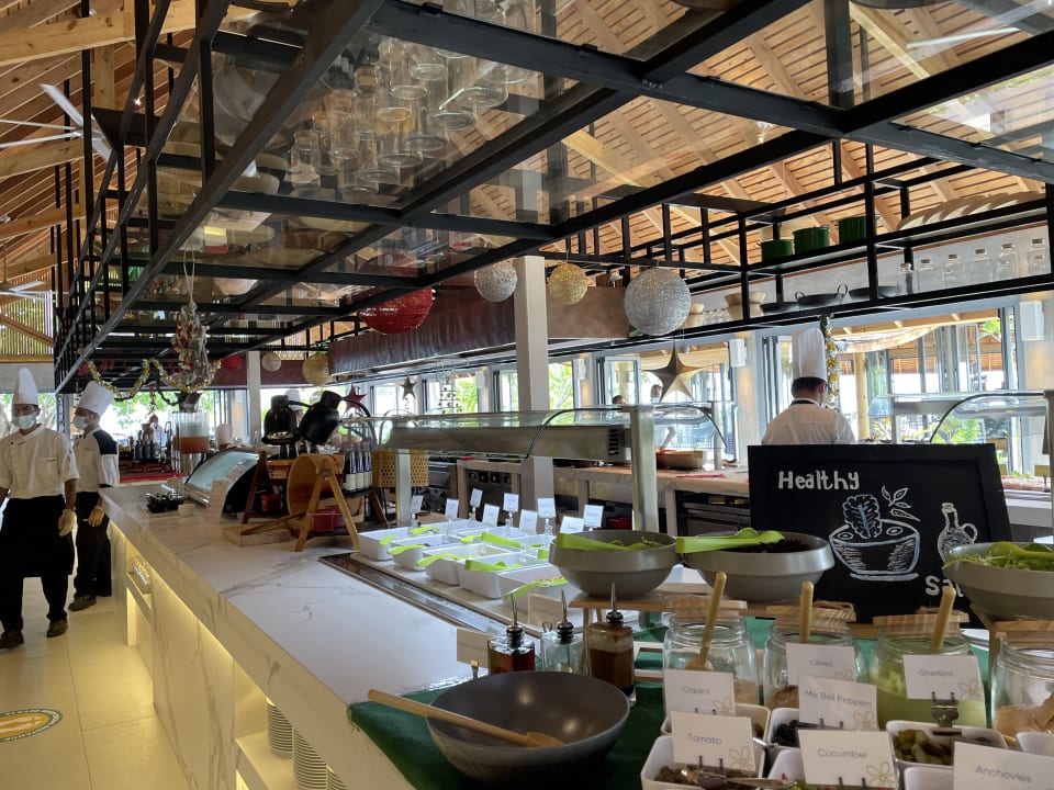 Gastro Outrigger Maldives Maafushivaru Resort