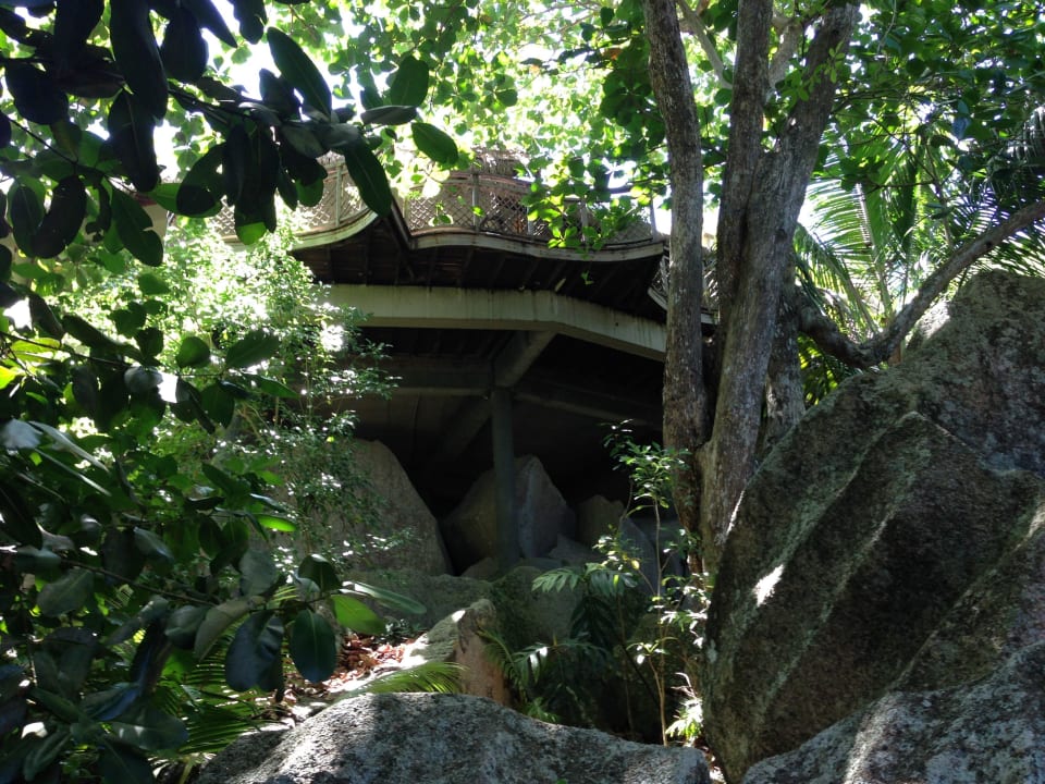 . Le Domaine de l'Orangeraie